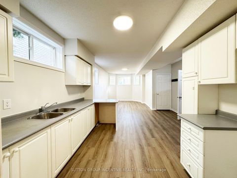 Photo 20 at 18 Forest Dale Drive, Little Lake, Barrie