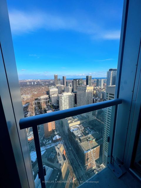 Photo 10 at 4710 - 1 Yorkville Avenue, Annex, Toronto