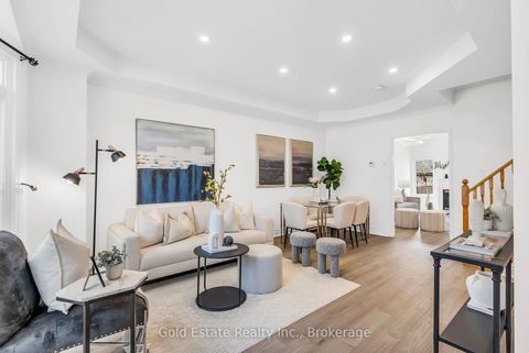 Photo 2 at 2259 Meadowland Drive N, RO River Oaks, Oakville