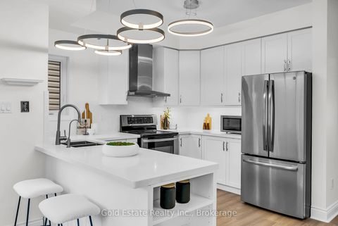 Photo 15 at 2259 Meadowland Drive N, RO River Oaks, Oakville