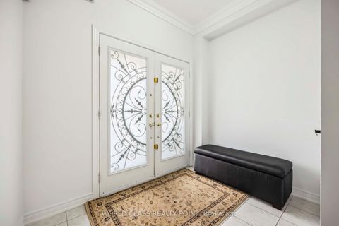 Photo 5 at 131 Lormel Gate, Vellore Village, Vaughan