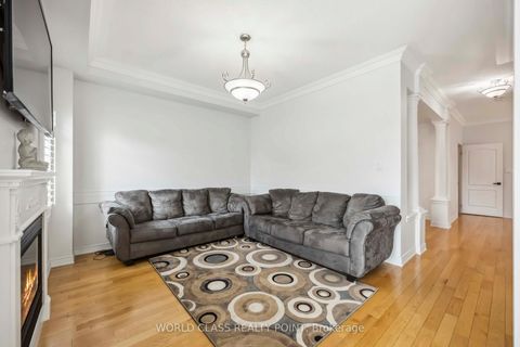 Photo 9 at 131 Lormel Gate, Vellore Village, Vaughan