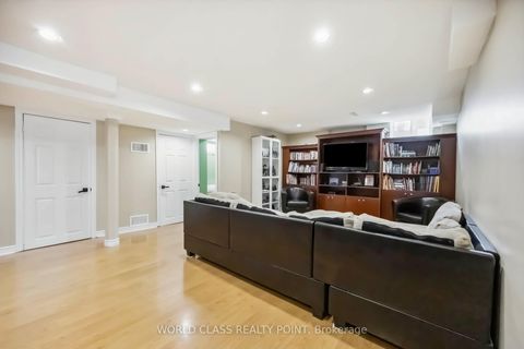 Photo 37 at 131 Lormel Gate, Vellore Village, Vaughan