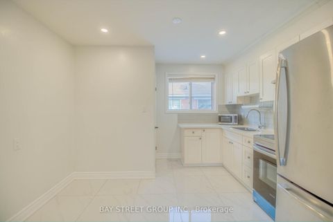 Photo 6 at 65 Davis Road, Aurora Highlands, Aurora