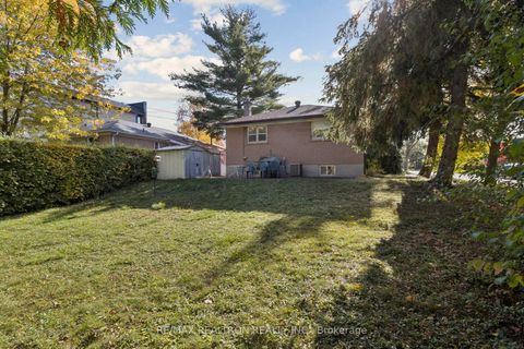 Photo 26 at 364 Patricia Avenue, Newtonbrook West, Toronto
