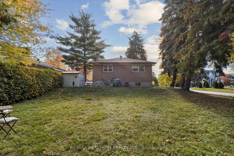 Photo 27 at 364 Patricia Avenue, Newtonbrook West, Toronto