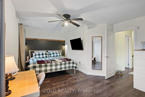 Photo 20 at 2 - 13 Cheltenham Road, Georgian Drive, Barrie