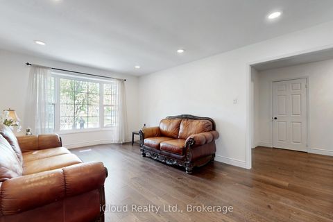 Photo 7 at 2088 Madden Boulevard, RO River Oaks, Oakville