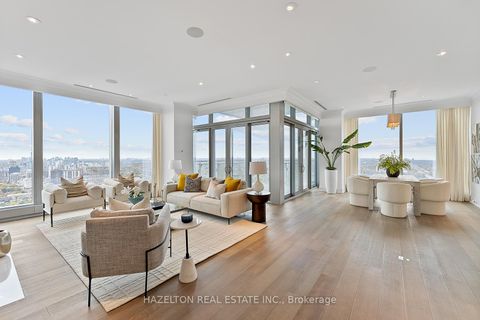 Photo 9 at 4802 - 50 Yorkville Avenue, Annex, Toronto