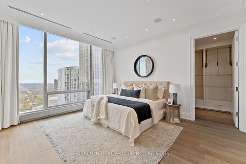 Photo 19 at 4802 - 50 Yorkville Avenue, Annex, Toronto