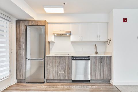 Photo 6 at 202 - 45 Connaught Avenue, Coxwell, Toronto