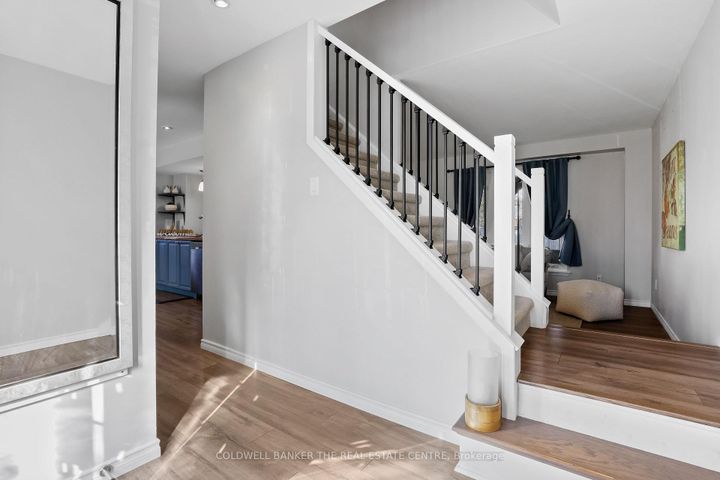 Photo 5 at 410 Burnley Court, Centennial, Oshawa