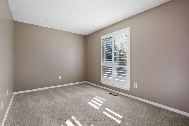 Photo 24 at 410 Burnley Court, Centennial, Oshawa