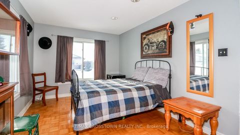 Photo 18 at 64 Royal Oak Drive, Cookstown, Innisfil