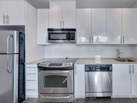 Photo 5 at T1 - 165 Legion Road, Mimico, Toronto