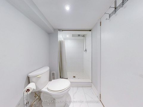 Photo 35 at 598 Ridelle Avenue, Belgravia, Toronto