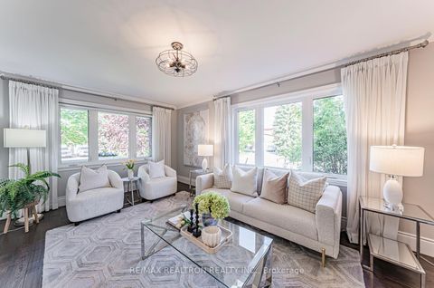 Photo 16 at 221 Old Orchard Circle, WC Wedgewood Creek, Oakville