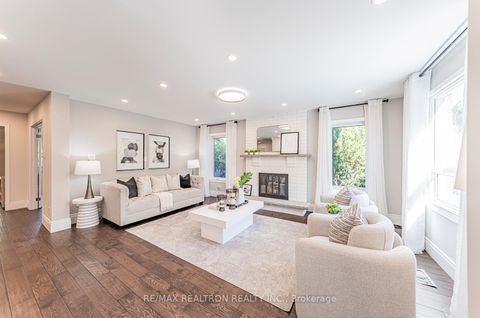 Photo 24 at 221 Old Orchard Circle, WC Wedgewood Creek, Oakville