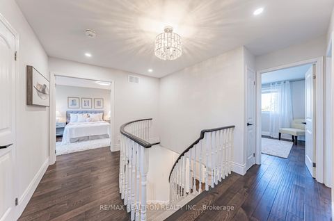 Photo 32 at 221 Old Orchard Circle, WC Wedgewood Creek, Oakville