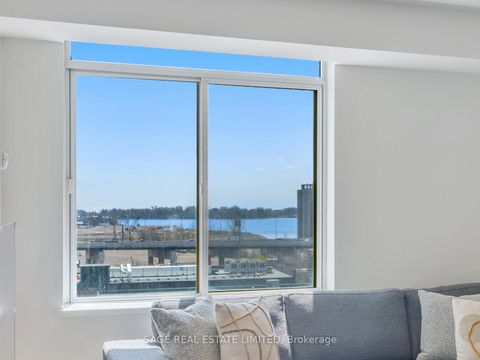 Photo 3 at 909 - 70 Mill Street, Waterfront Communities C8, Toronto