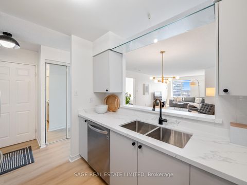 Photo 7 at 909 - 70 Mill Street, Waterfront Communities C8, Toronto