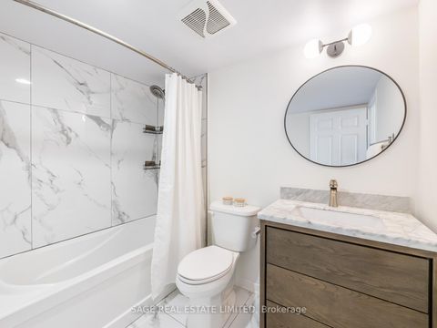 Photo 12 at 909 - 70 Mill Street, Waterfront Communities C8, Toronto