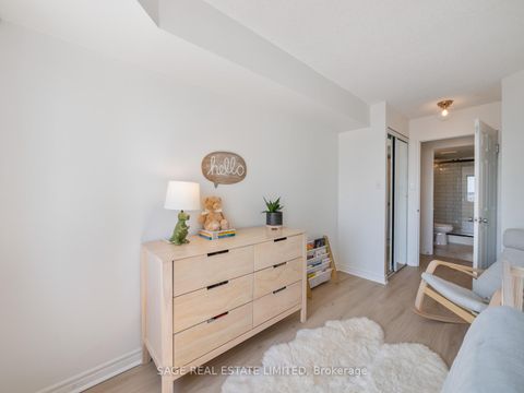 Photo 14 at 909 - 70 Mill Street, Waterfront Communities C8, Toronto