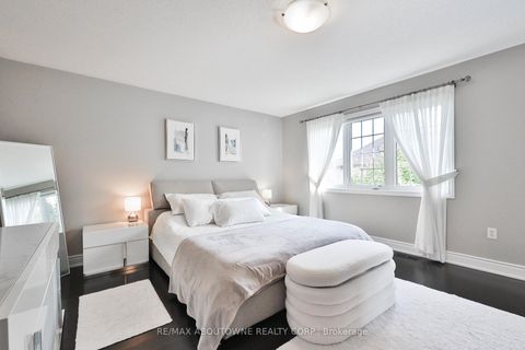 Photo 27 at 3262 Skipton Lane, BC Bronte Creek, Oakville