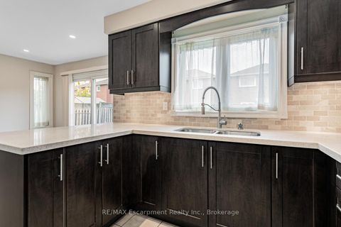 Photo 11 at 46 Arborwood Drive, Clairville, Toronto