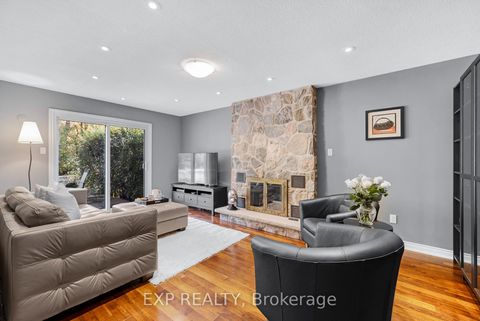 Photo 11 at 57 Millersgrove Drive, Branson, Toronto