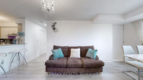 Photo 33 at 215 - 39 Oneida Crescent, Langstaff, Richmond Hill