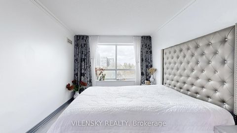 Photo 40 at 215 - 39 Oneida Crescent, Langstaff, Richmond Hill