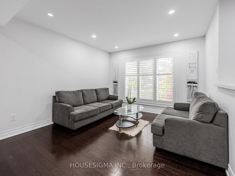 Photo 12 at 4 Adenmore Road, Rouge E10, Toronto