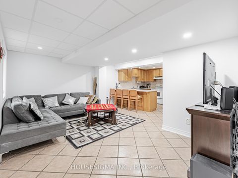 Photo 15 at 4 Adenmore Road, Rouge E10, Toronto