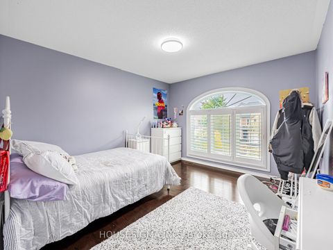 Photo 24 at 4 Adenmore Road, Rouge E10, Toronto