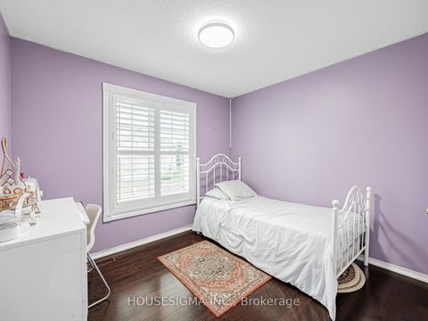 Photo 25 at 4 Adenmore Road, Rouge E10, Toronto