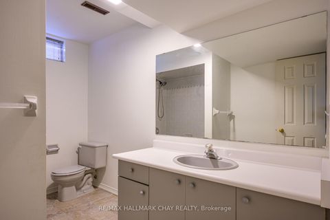 Photo 17 at 197 Livingstone Street W, Sunnidale, Barrie