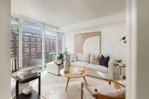 Photo 11 at 501 - 21 Nelson Street, Waterfront Communities C1, Toronto