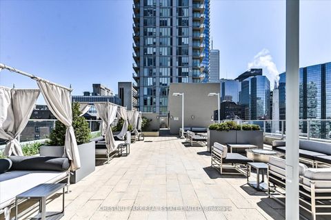 Photo 37 at 501 - 21 Nelson Street, Waterfront Communities C1, Toronto