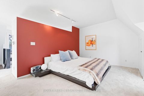 Photo 18 at 119 Seaton Street, Moss Park, Toronto