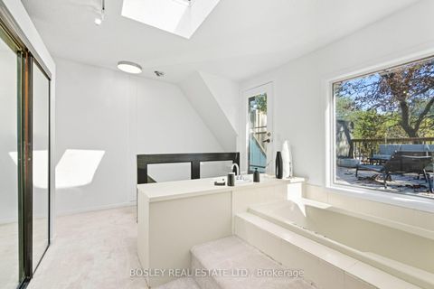 Photo 21 at 119 Seaton Street, Moss Park, Toronto