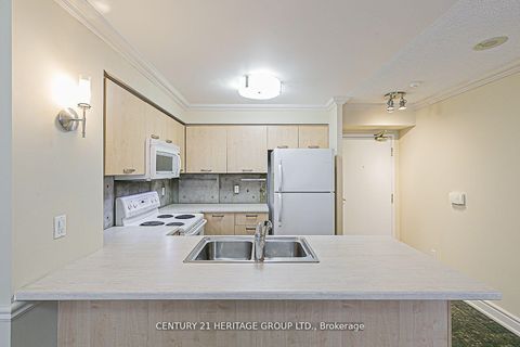 Photo 10 at 407 - 55 Harrison Garden Boulevard S, Willowdale East, Toronto