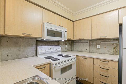 Photo 12 at 407 - 55 Harrison Garden Boulevard S, Willowdale East, Toronto