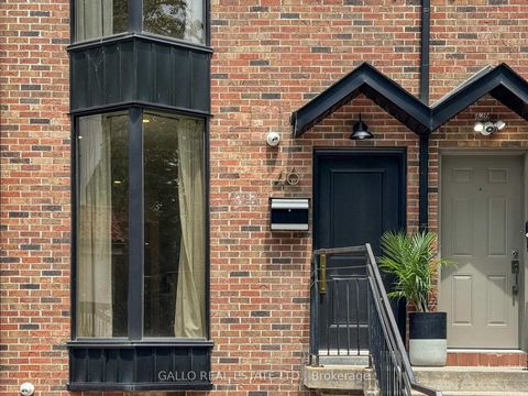 Photo 3 at 46 Mcgill Street, Yonge Corridor, Toronto