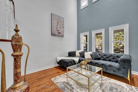 Photo 4 at 83 Marbella Road W, Sonoma Heights, Vaughan