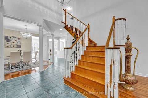 Photo 6 at 83 Marbella Road W, Sonoma Heights, Vaughan