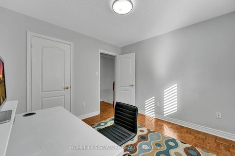 Photo 26 at 83 Marbella Road W, Sonoma Heights, Vaughan