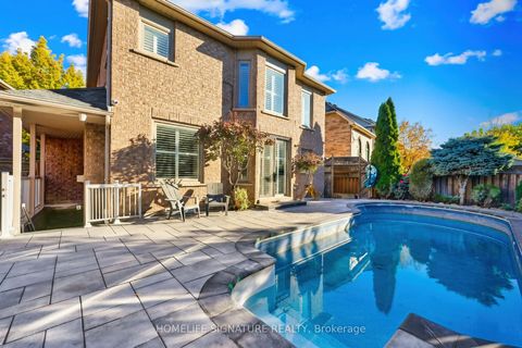 Photo 38 at 83 Marbella Road W, Sonoma Heights, Vaughan