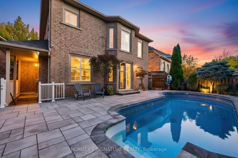 Photo 39 at 83 Marbella Road W, Sonoma Heights, Vaughan