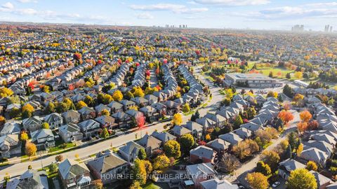 Photo 42 at 83 Marbella Road W, Sonoma Heights, Vaughan